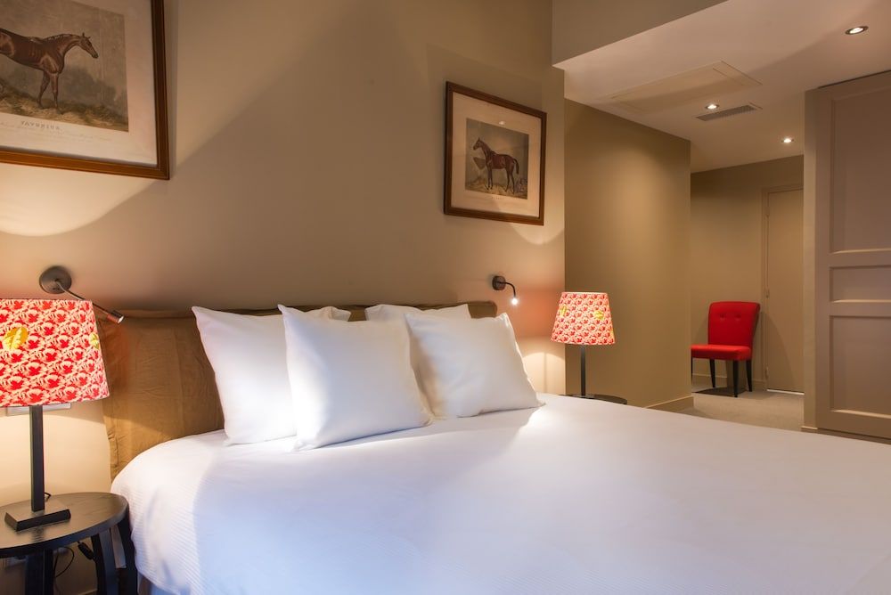 Hotel L'Ecu De Bretagne 3 estrelas em Beaugency