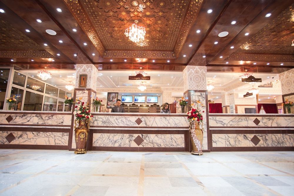 Hotel Les Ambassadeurs 3
