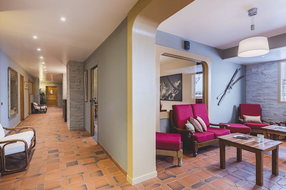 Hôtel Les Arolles 2