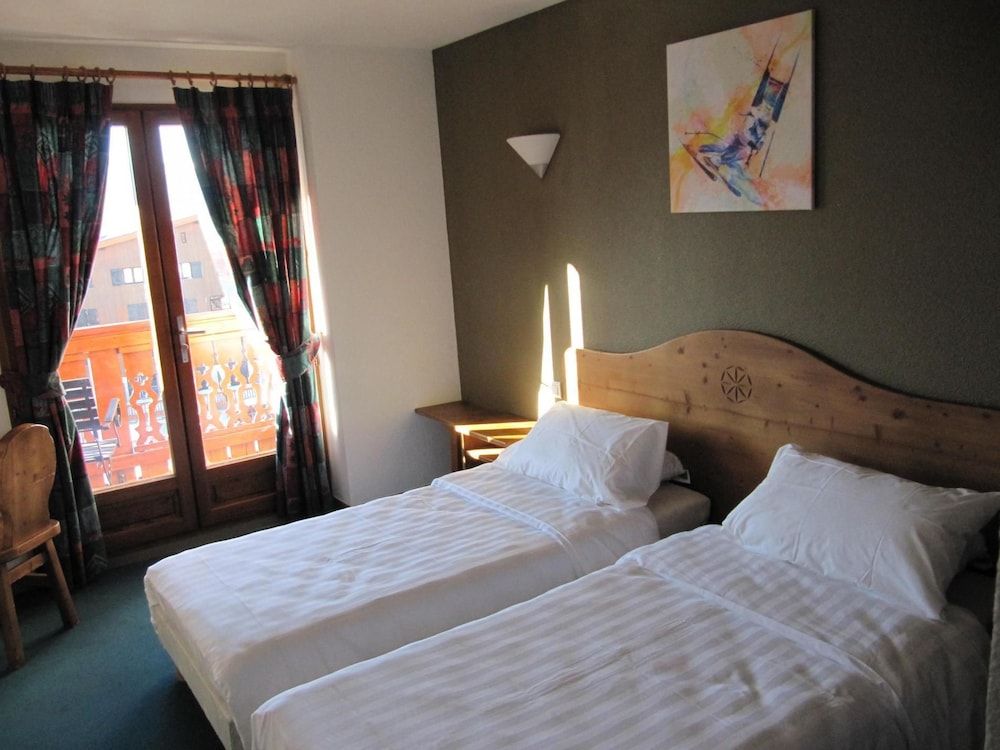 Hotel Les Bruyères L'Alpe d'Huez 3