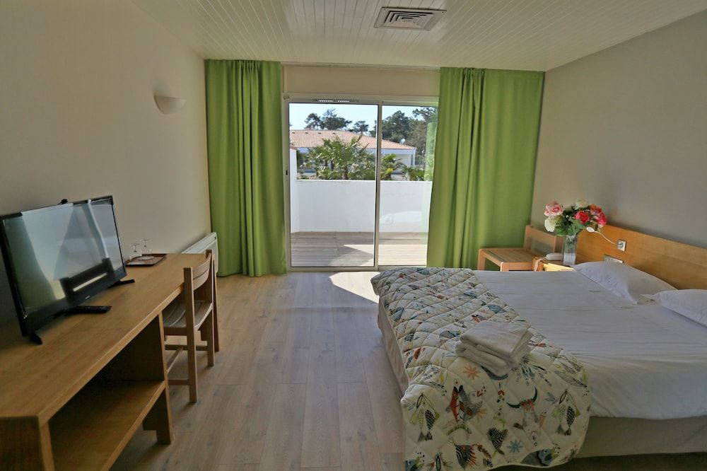 Hotel Les Grenettes 2