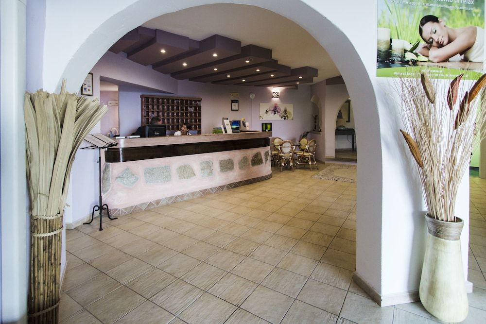 Hotel Li Graniti 2 Hotel Li Graniti 2