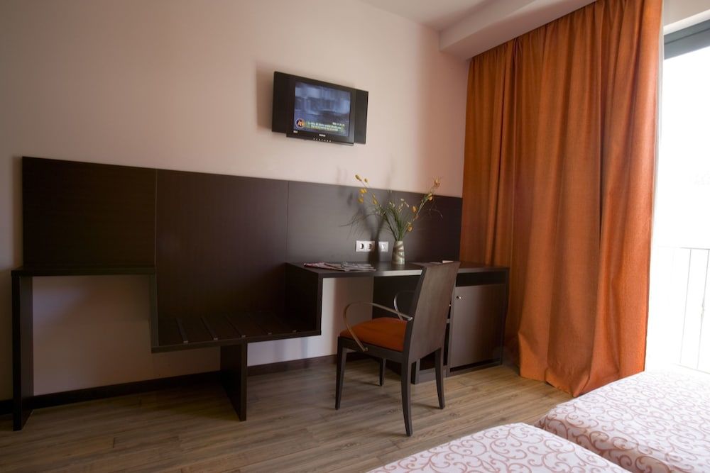 Hotel Loar Ferreries 3 Hotel Loar Ferreries 3