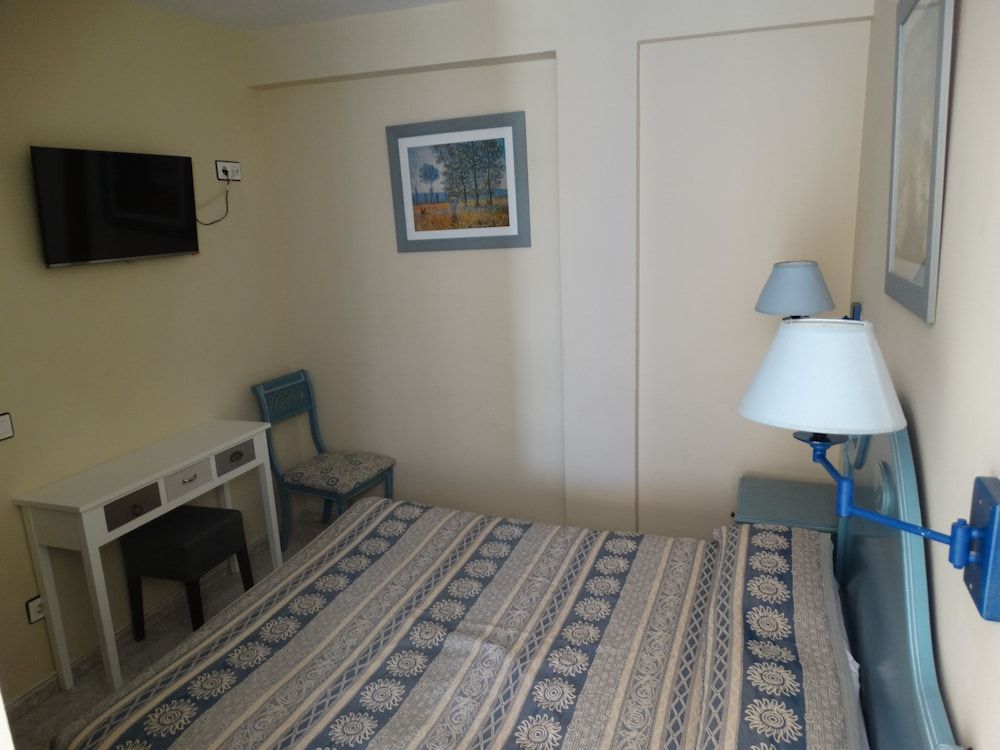 Hotel Los Juncos 3 Hotel Los Juncos 3