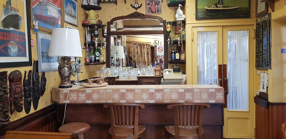 Hôtel Louise de la Vallière 2