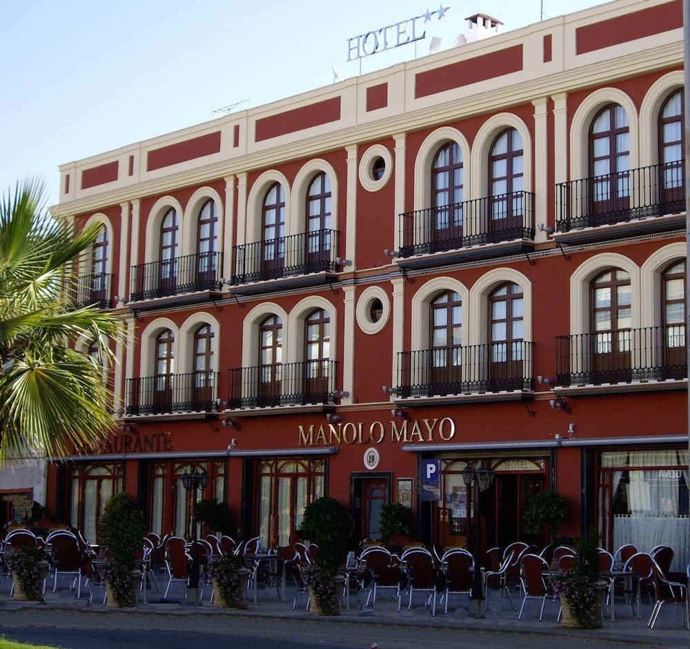 Hotel Manolo Mayo 1