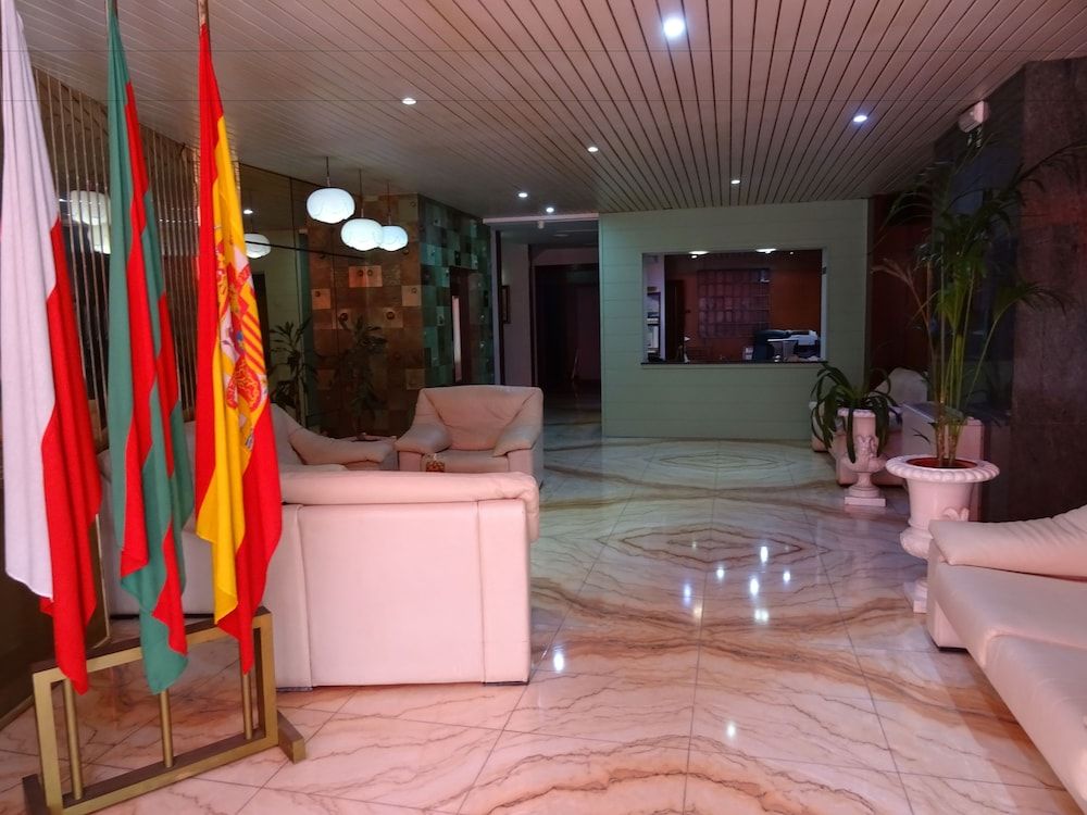 Hotel Marqués de Santillana 2 Hotel Marqués de Santillana 2