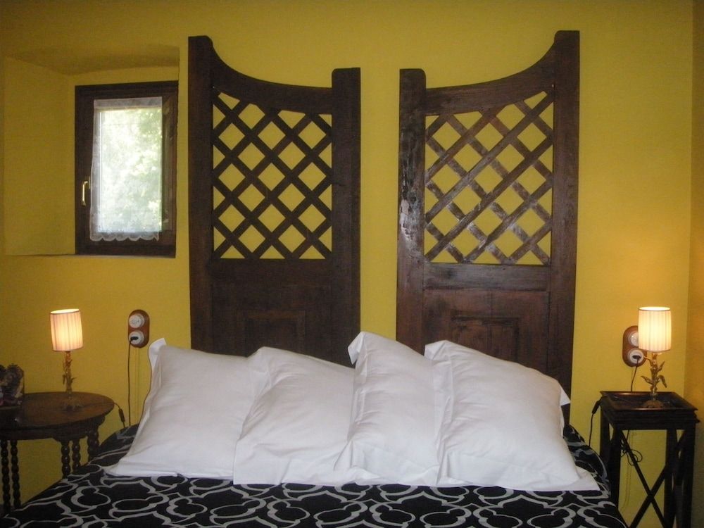 Hotel Mas Vilalonga Petit 3 Hotel Mas Vilalonga Petit 3