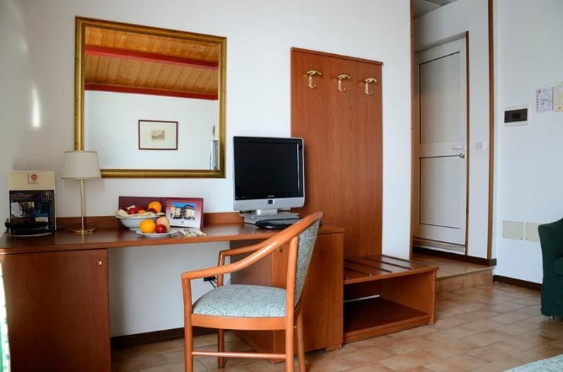 Hotel Monaco 3 Hotel Monaco 3