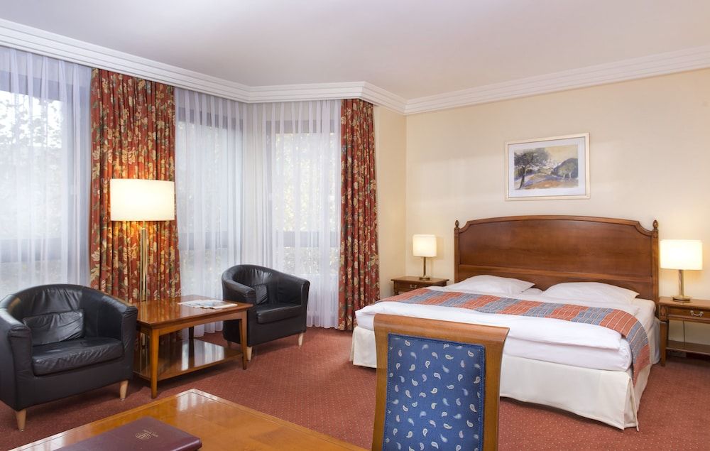 Hotel Mondial am Kurfürstendamm 1