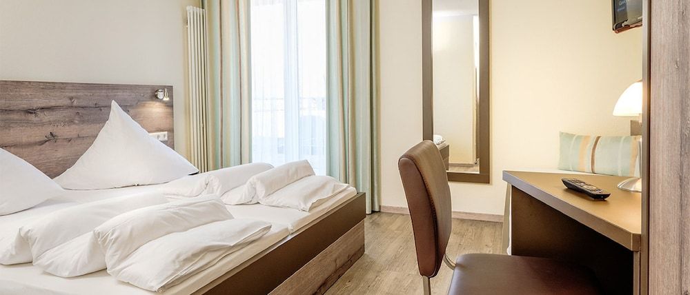 Hotel Mythos 2 Hotel Mythos 2