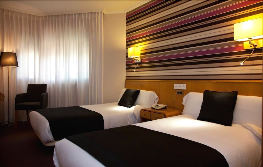 Hotel Palacio de Cristal 1 Hotel Palacio de Cristal 1