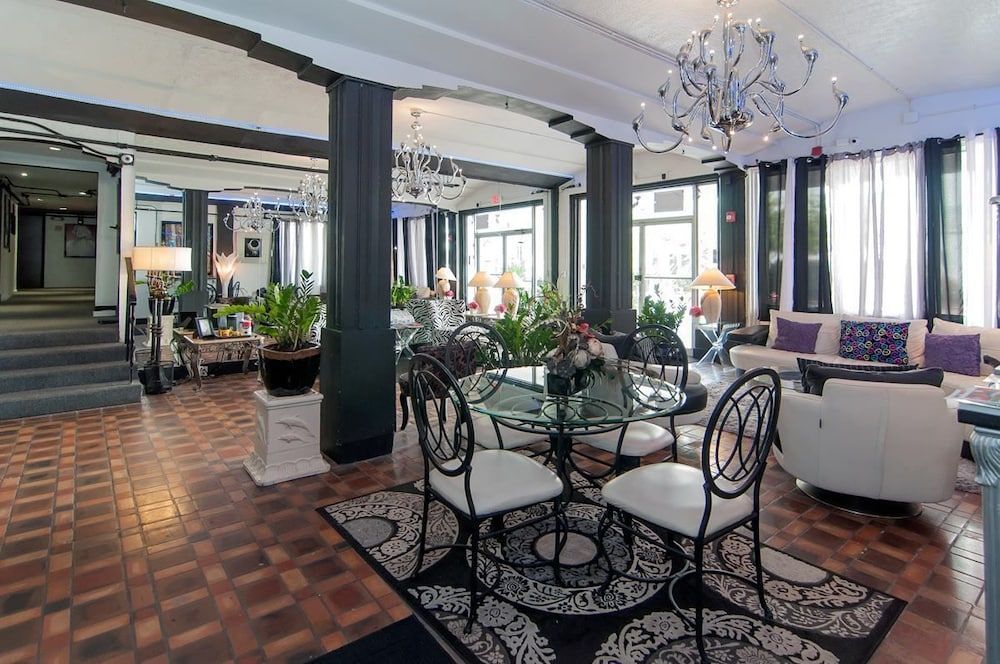 Hotel Pierre 2 Hotel Pierre 2