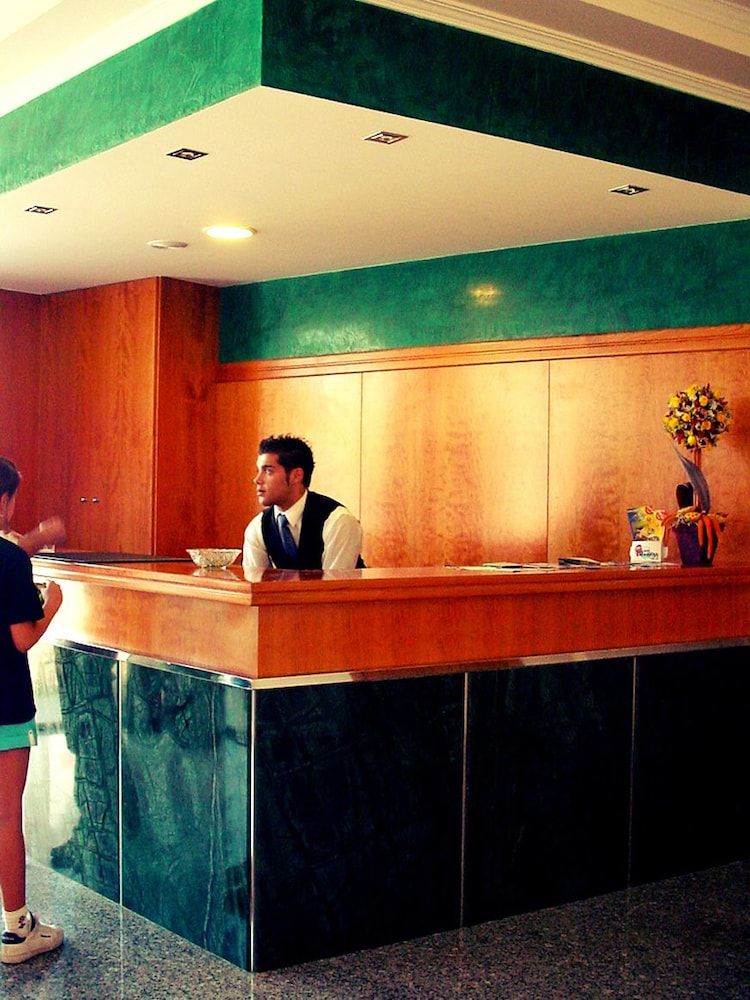 Hotel Portonovo 2 Hotel Portonovo 2