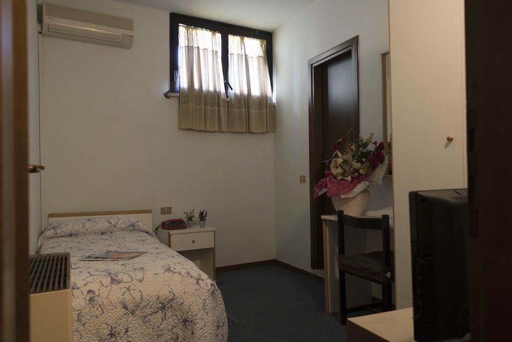 Primavera 3 Primavera 3