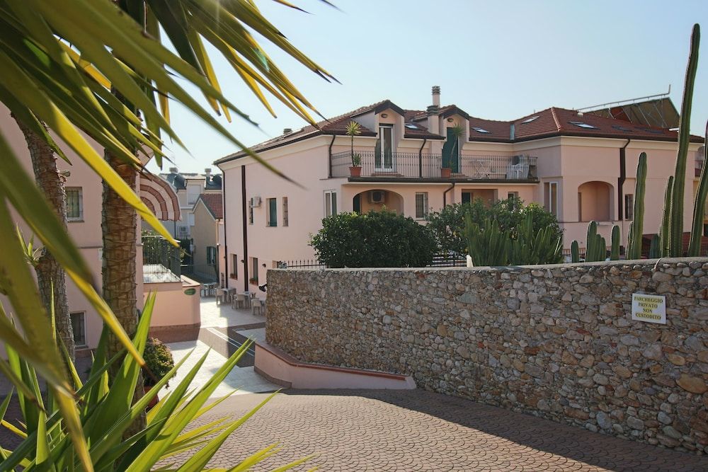 Hotel Residence Mirafiori 1 Hotel Residence Mirafiori 1