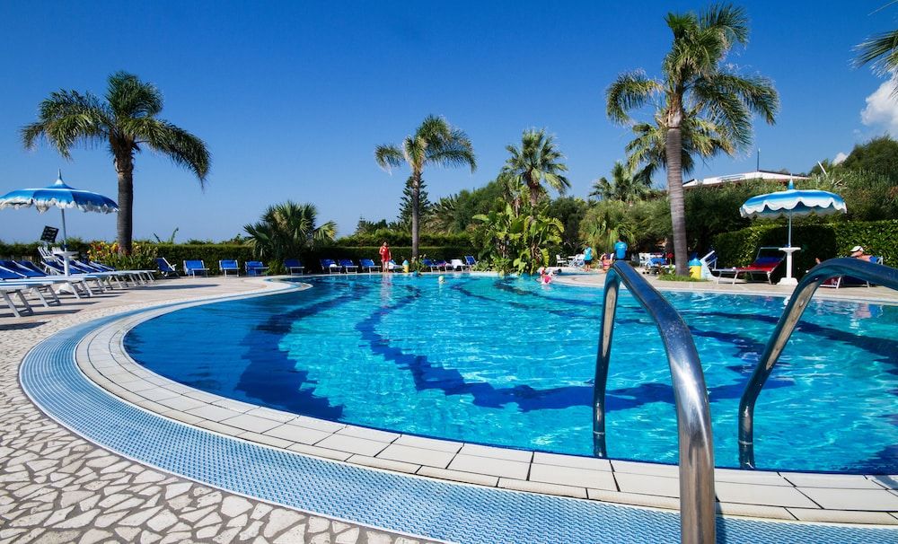 Hotel Resort Tonicello 4 estrelas em Capo Vaticano