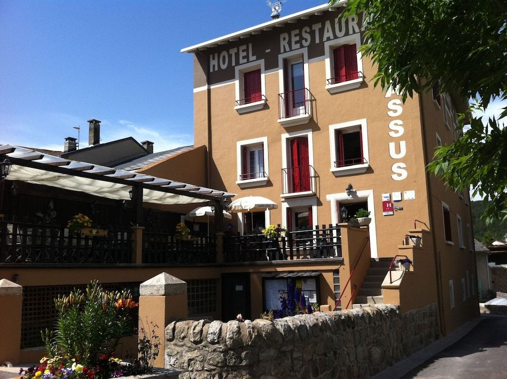 Hôtel Restaurant Le Lassus 1 Hôtel Restaurant Le Lassus 1