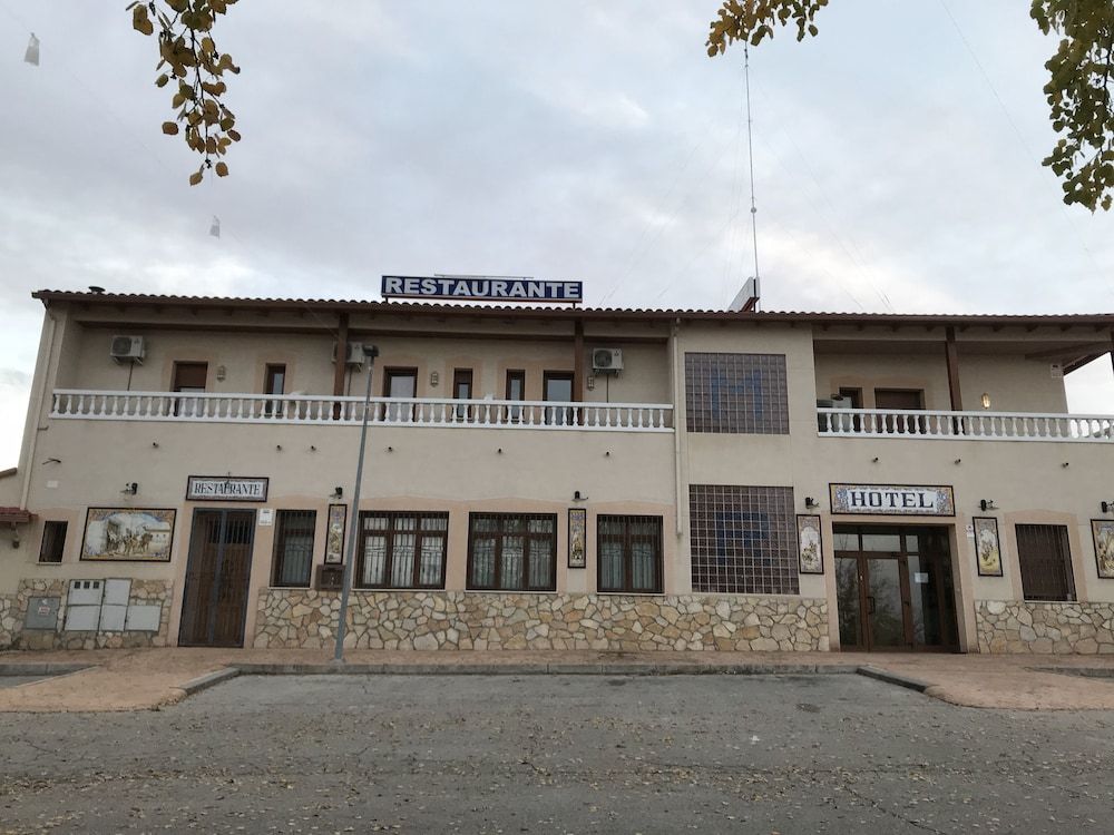 Hotel Restaurante MR 1 Hotel Restaurante MR 1