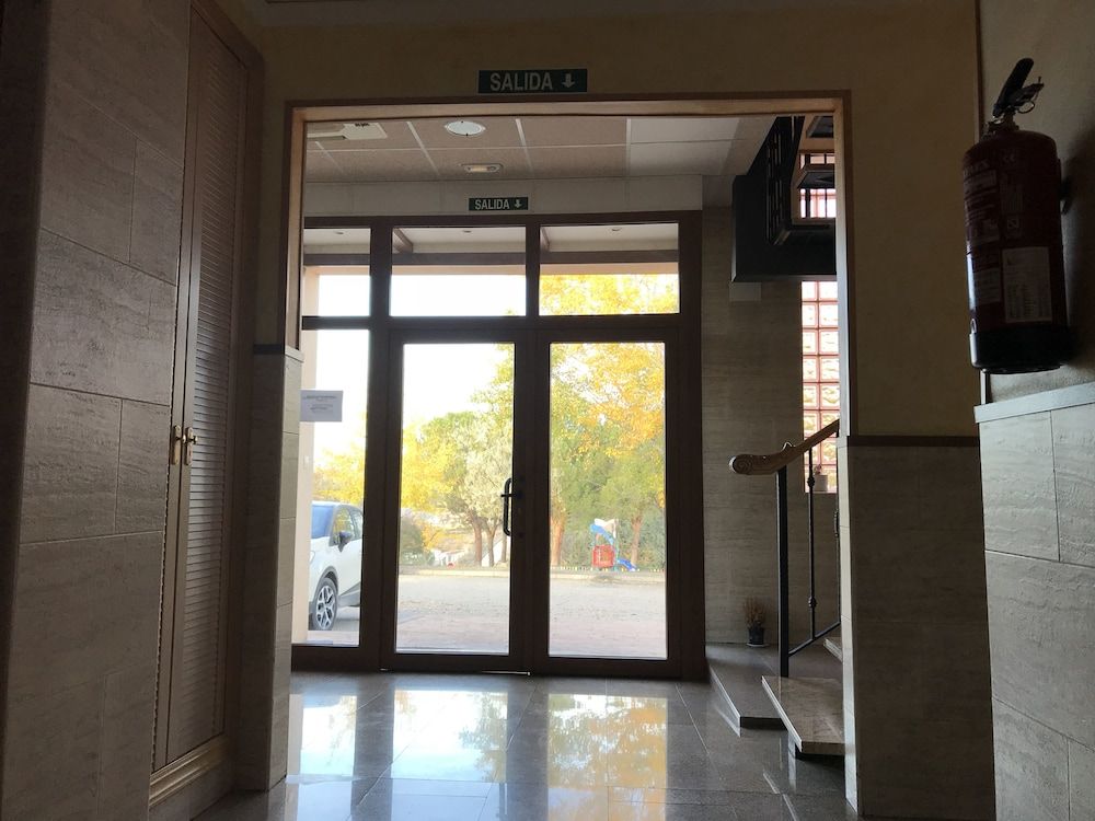 Hotel Restaurante MR 2 Hotel Restaurante MR 2