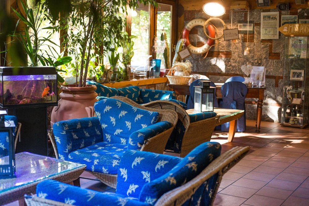 Hotel Ristorante La Perla 2 Hotel Ristorante La Perla 2