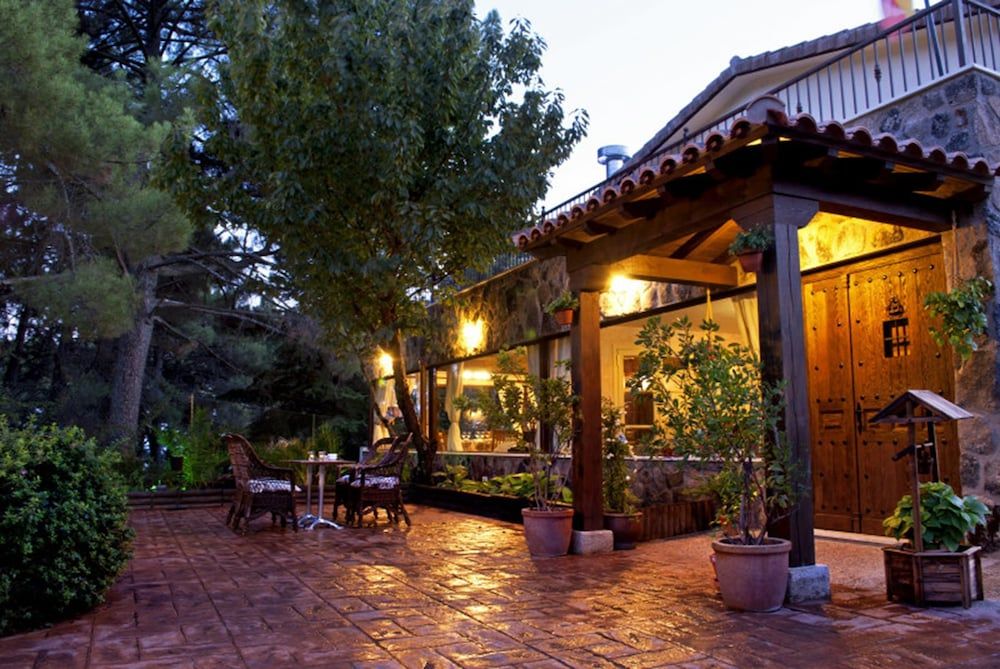 Hotel Rural El Bosque de la Herrezuela 1