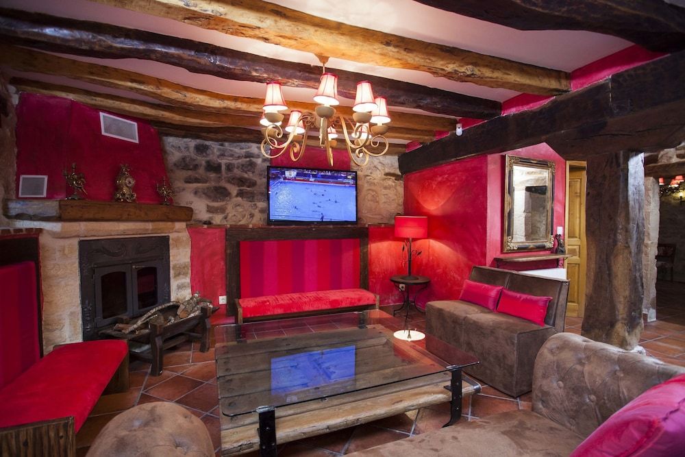 Hotel Rural La Torre de Bisjueces 1