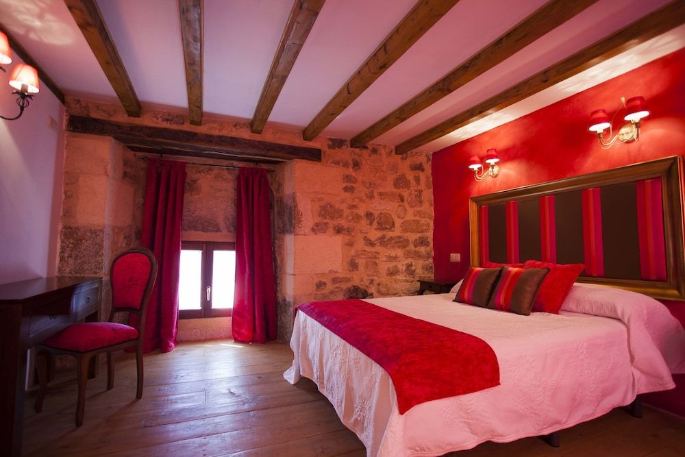 Hotel Rural La Torre de Bisjueces 3