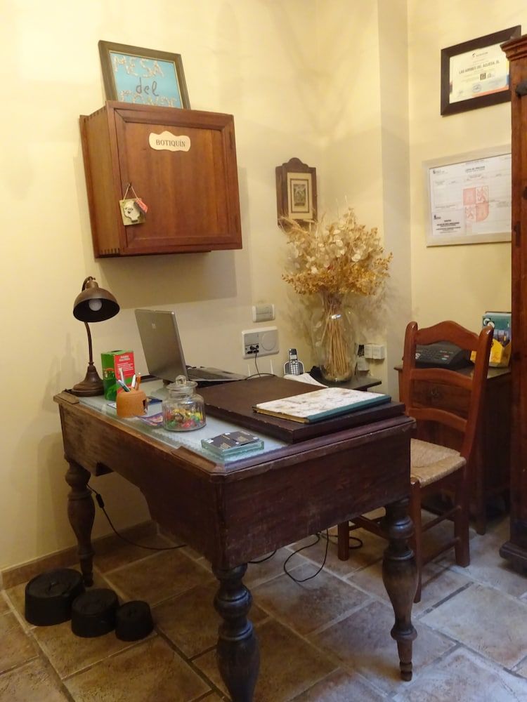 Hotel Rural Mesa del Conde 2 Hotel Rural Mesa del Conde 2