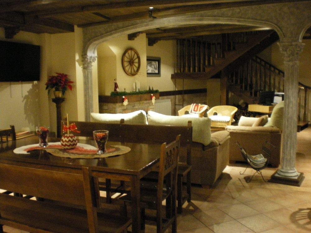 Hotel Rural Monasterio de Ara-Mada 3