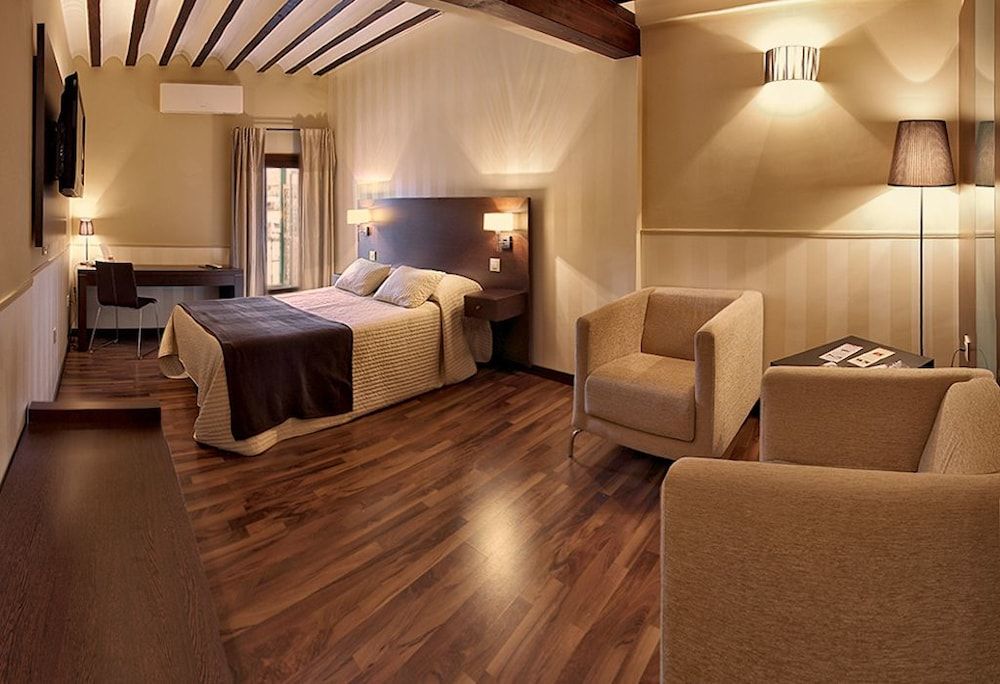 Hotel Rural Plaza Mayor Chinchón 3 Hotel Rural Plaza Mayor Chinchón 3