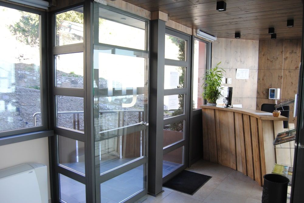 Hotel Santa Bàrbara 2 Hotel Santa Bàrbara 2