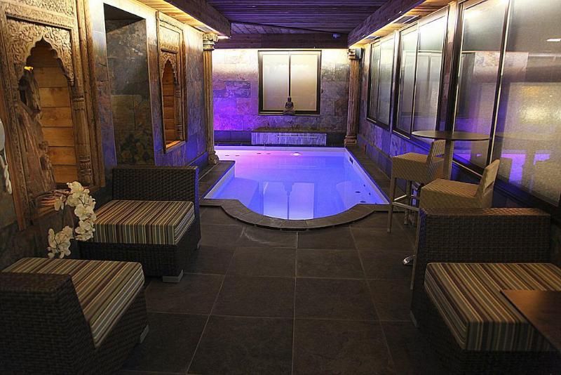 Hotel Spa Le Lion D'Or 3 estrelas em Pont-lʼÉvêque