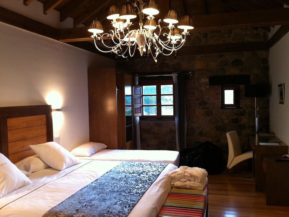 Hotel Suites Valles Pasiegos 3