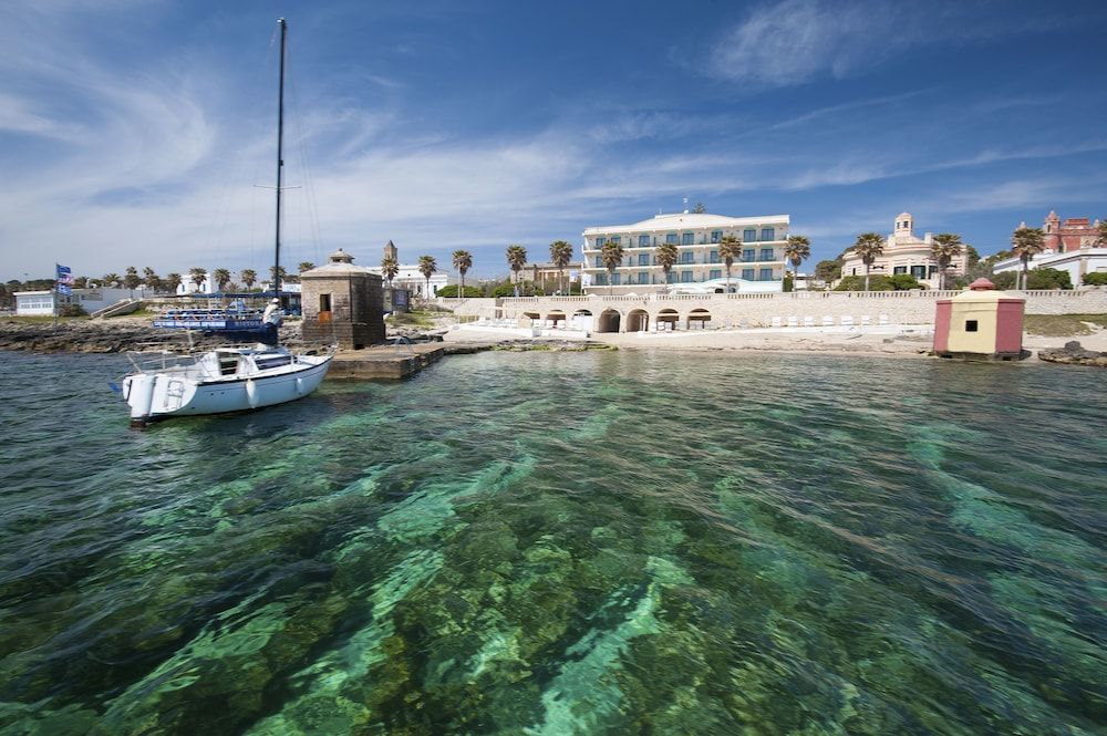 Hotel Terminal - Caroli Hotels 3 estrellas en Santa Maria di Leuca