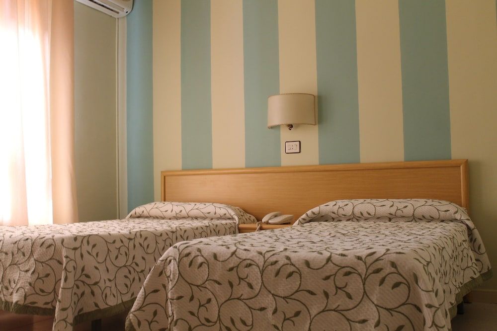 Hotel Valle del Jerte Los Arenales 2 estrelas em Jerte