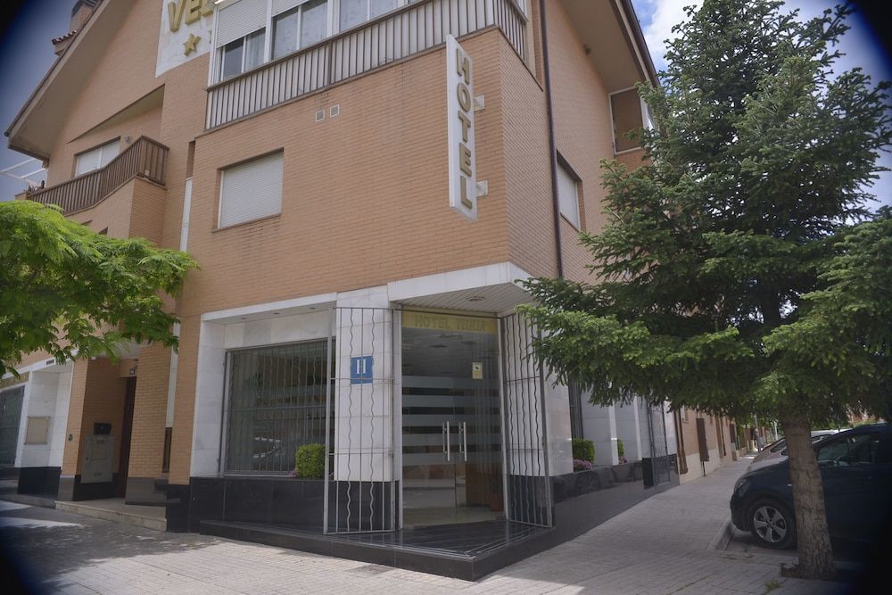 Hotel Velilla 1