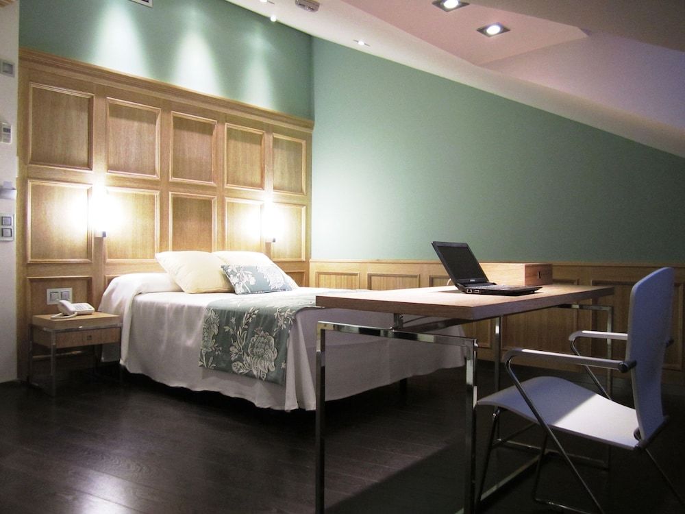 Hotel Vía Gótica 1