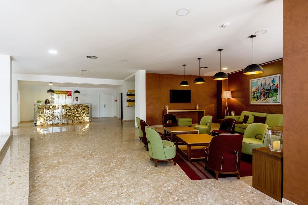 Hotel Vilamoura Garden - Adults Only 2