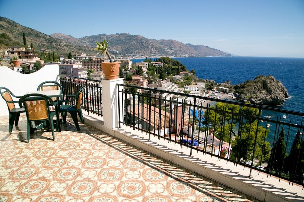 Hotel Villa Bianca 4 estrelas em Taormina