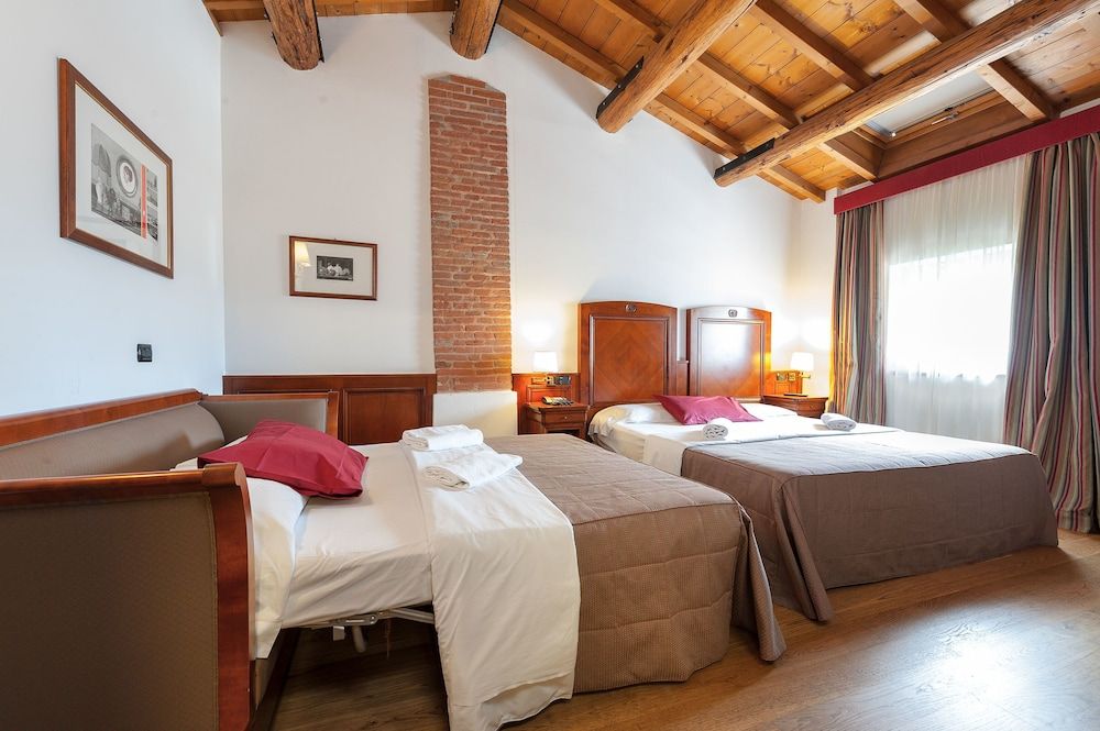 Hotel Villa Malaspina 2 Hotel Villa Malaspina 2