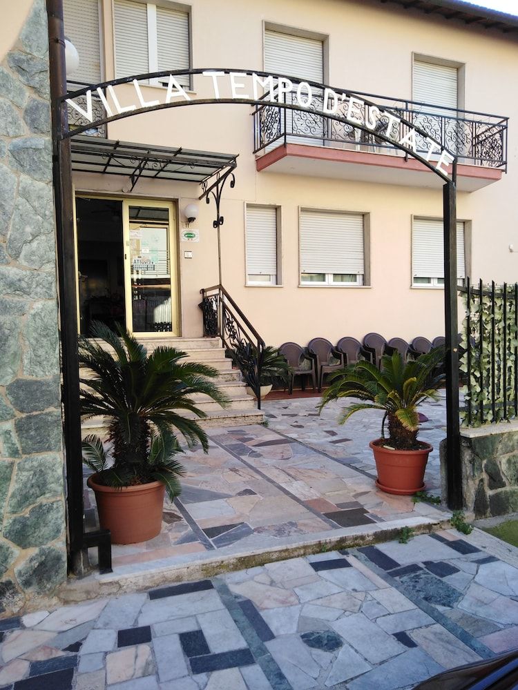 Hotel Villa Tempo d'Estate 1