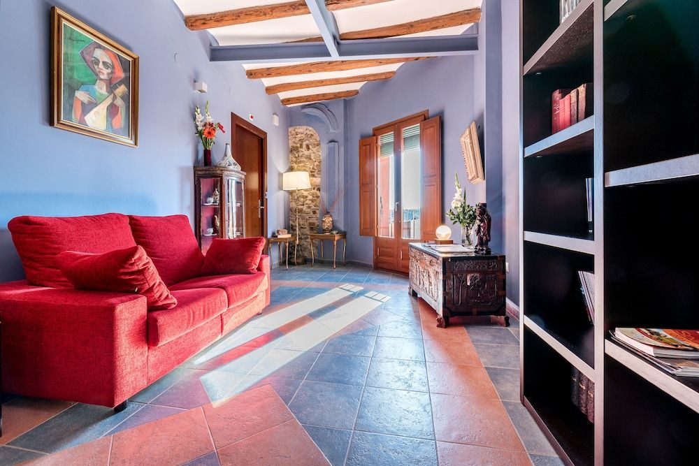 Hotel & Restaurant Cal Llop 3 Hotel & Restaurant Cal Llop 3