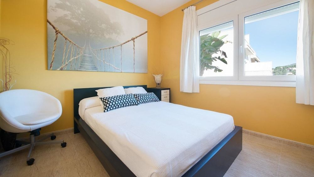 House Mastrader 3 House Mastrader 3