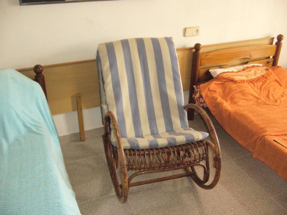 House With 4 Bedrooms in Castelló D'empúries, With Enclosed Garden - 3 km From the Beach 2 House With 4 Bedrooms in Castelló D'empúries, With Enclosed Garden - 3 km From the Beach 2