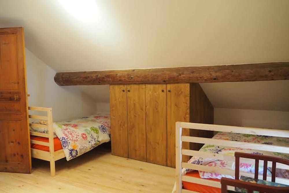 House With 5 Bedrooms in La Llagonne, With Wonderful Mountain View, Furnished Garden and Wifi - 6 km From the Slopes 3