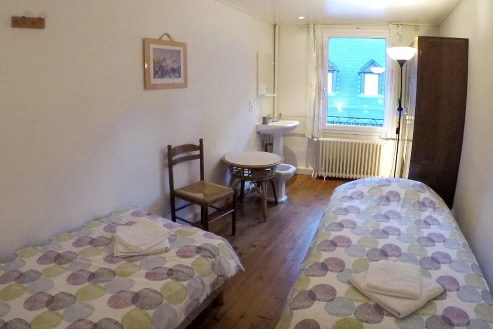 House With 9 Bedrooms in Bagnères-de-luchon, With Wonderful Mountain View and Wifi - 500 m From the Slopes 3