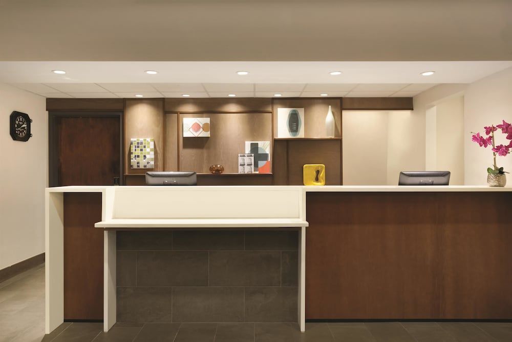 HYATT house Miami Airport 2 HYATT house Miami Airport 2