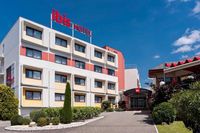 ibis Bordeaux le Lac+Parcours permanent + Dégustation au Belvédère