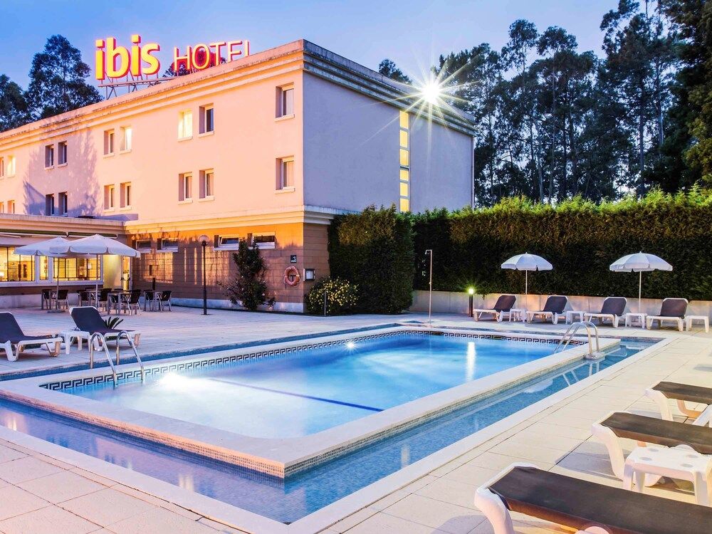 Ibis Porto Sul Europarque 2 estrelas em Santa Maria da Feira